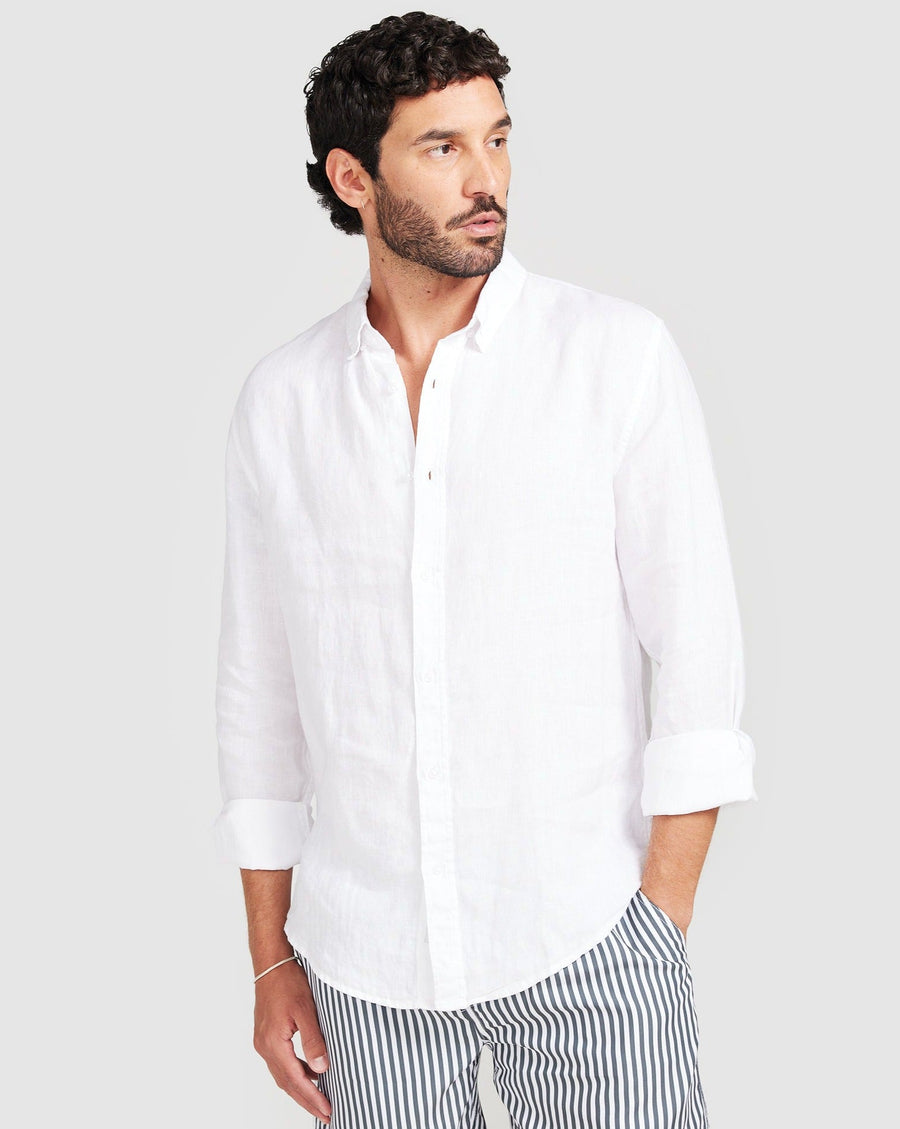Chemise en lin blanche