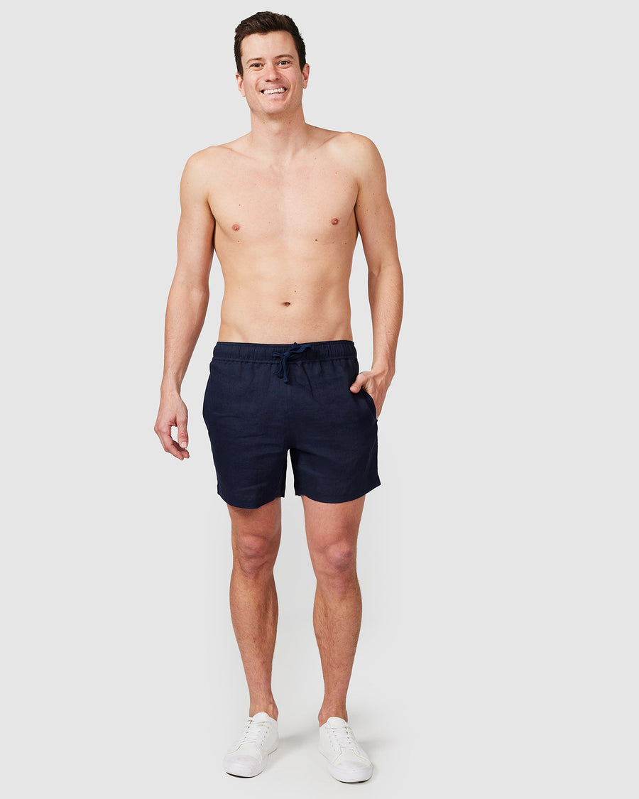 Short en lin bleu marine