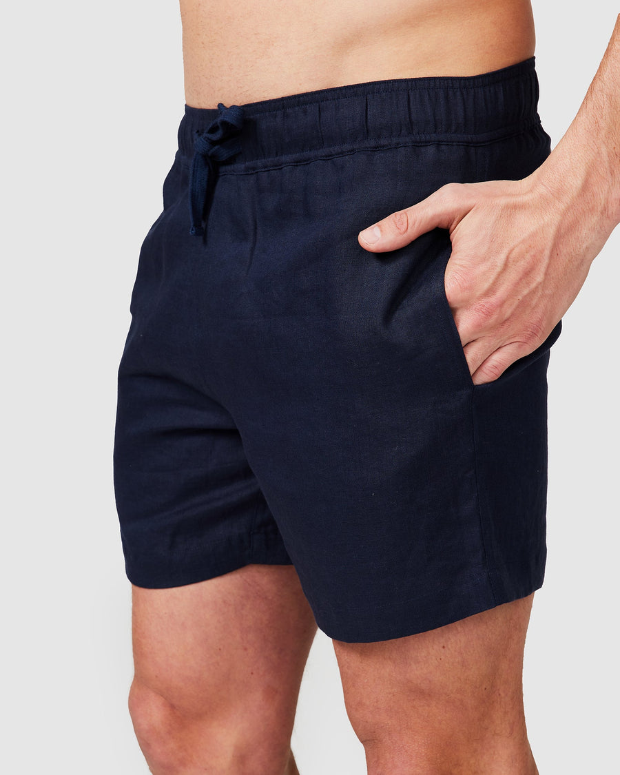 Short en lin bleu marine