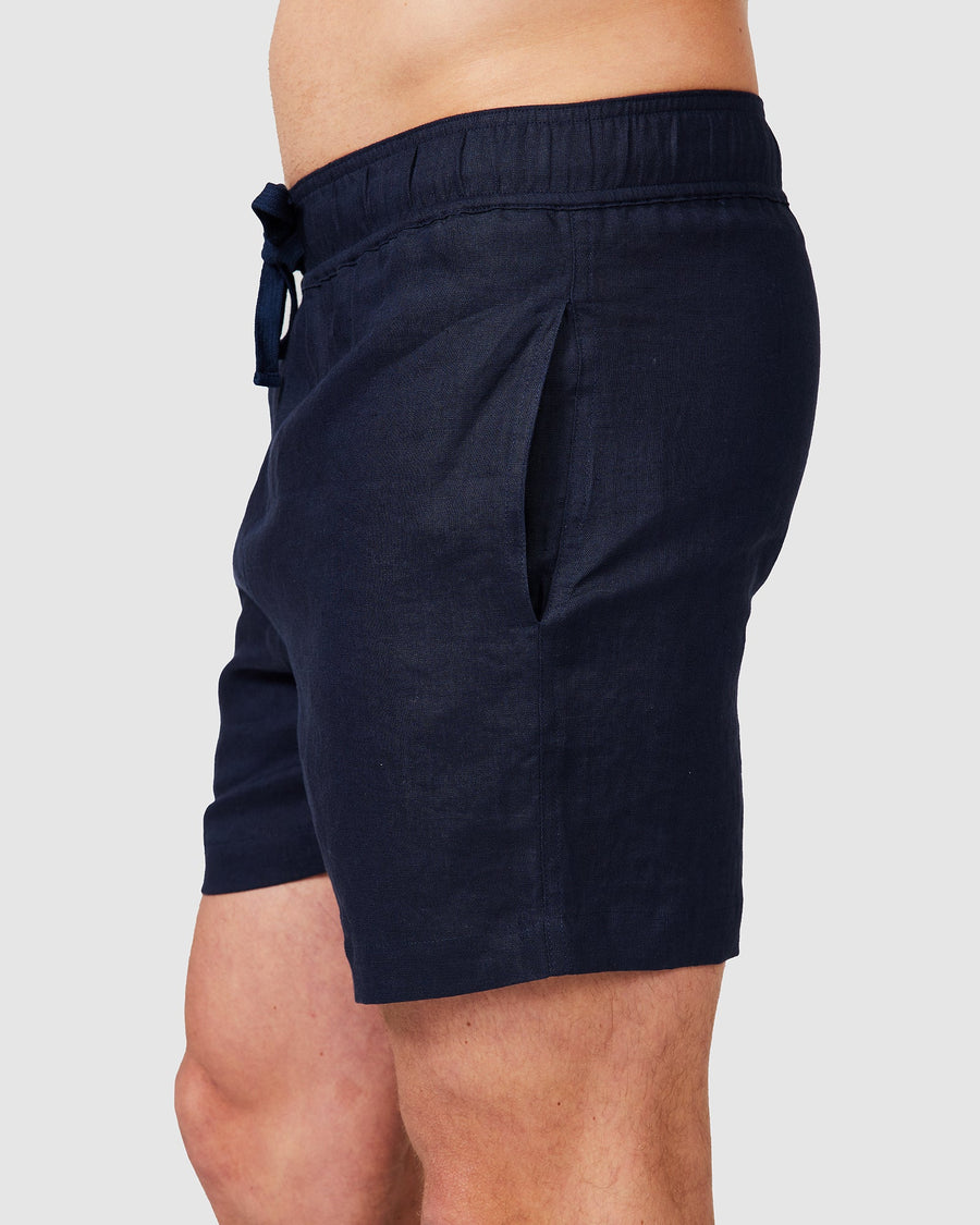 Short en lin bleu marine