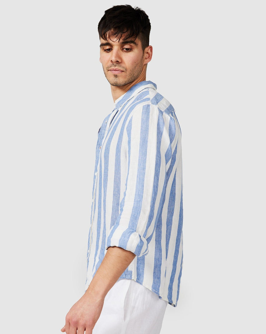 Chemise en lin à rayures bleues
