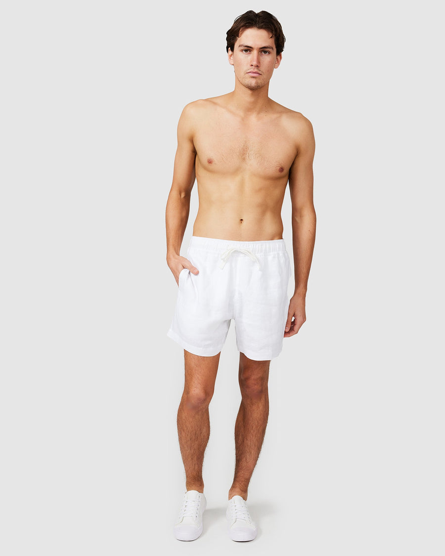 Short en lin blanc