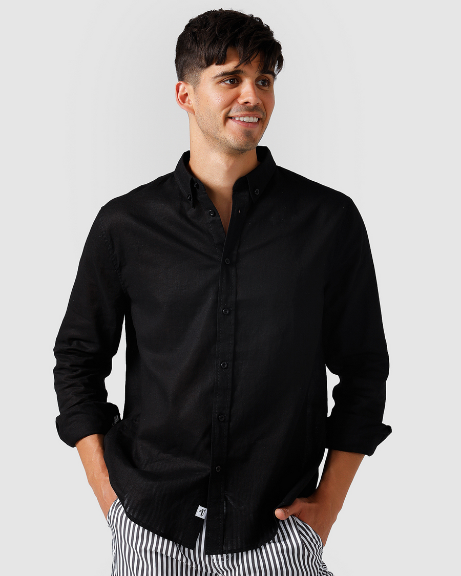 Chemise en lin noire
